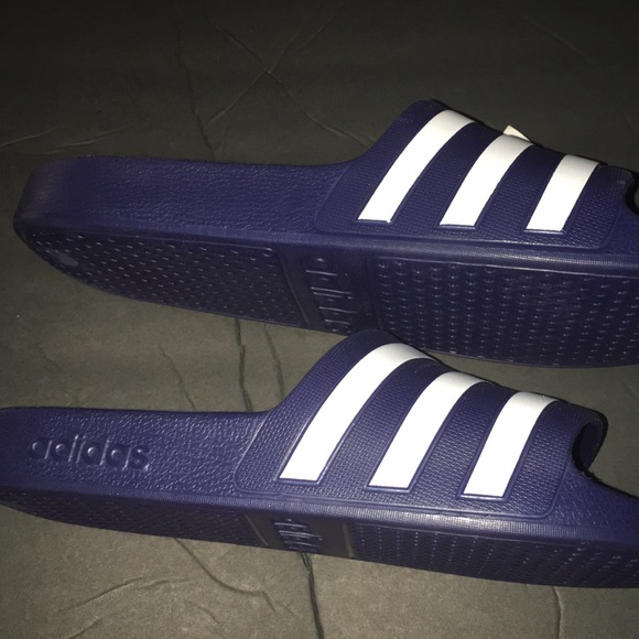 Adidas slides - Picture 2 of 4